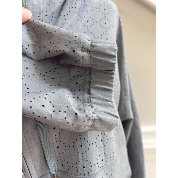 Calia By Carrie Underwood Gray Anywhere Perforated Half Zip Jacket Size Large - Picture 7 of 9